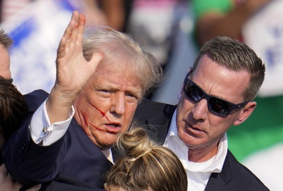    Дональд Трамп