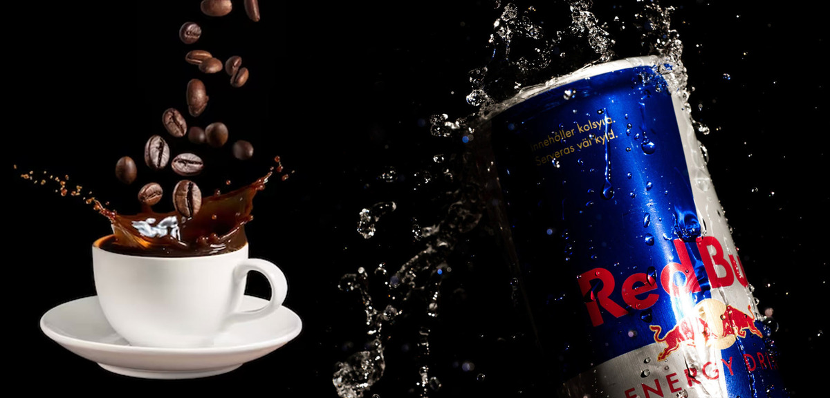 Доза кофеина в энергетических напитках выше. Кроме того в них содержится таурин, экстракт женьшеня и т. д., так что эффект больше и быстрее. Но учитывая все риски их употребления, кофе безопаснее