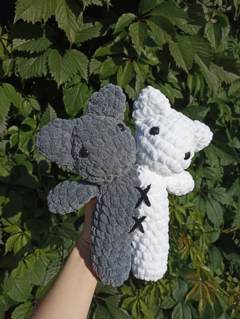 Игрушка-монстрик, которую я связала. Игрушка с антиаллергеным синтепоном, винтовые глазки Размер ~ 25х12см