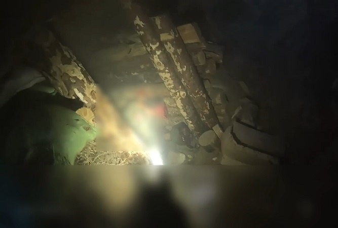    ВСУшники хладнокровно казнили военного из РФ.