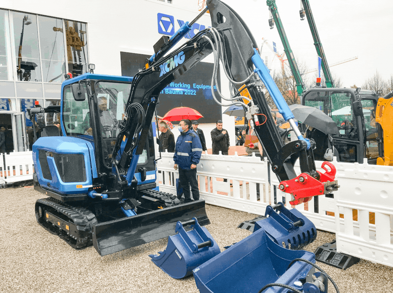    Xugong Electric Excavation Legion имеет 20 аккумуляторных и буксирующих электрических продуктов. Покрывает полную линейку моделей от 1,5 тонн до 70 тонн