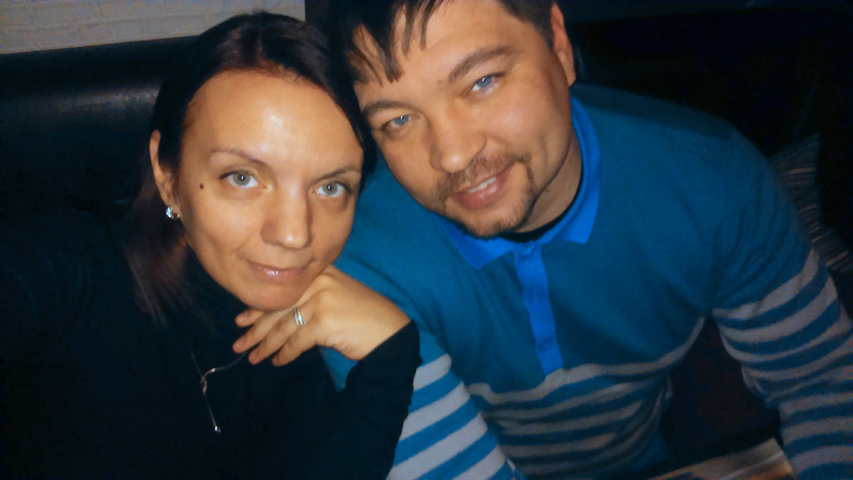 Это мы с мужем 2-летнюю годовщину свадьбы отмечали:)