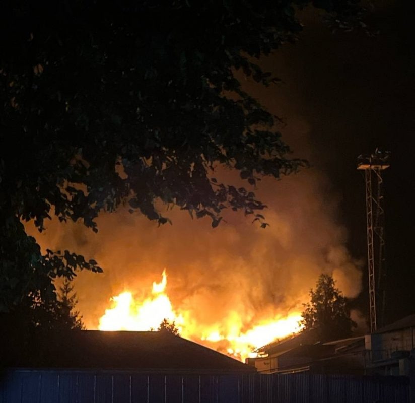    ВСУ нанесли удар при помощи беспилотника.