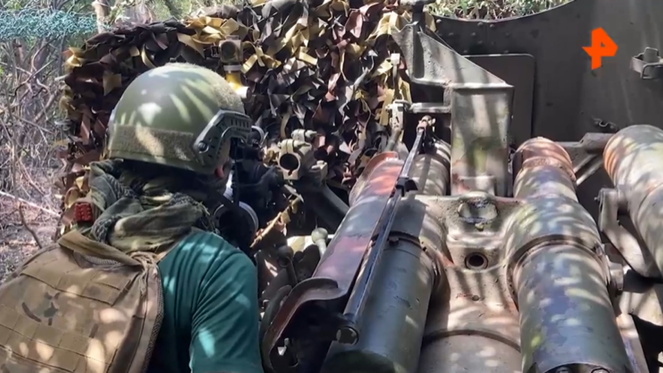     Расчеты МТ-12 "Рапира" уничтожили замаскированные минометы и живую силу ВСУ скриншот видео
