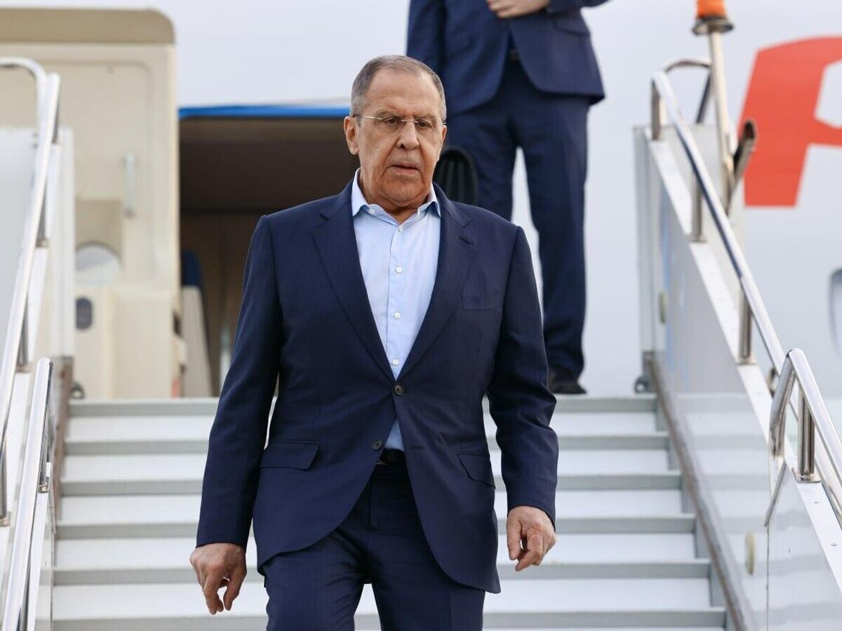    Министр иностранных дел России Сергей Лавров в аэропорту Анкары, Турция© Фото : пресс-служба МИД России