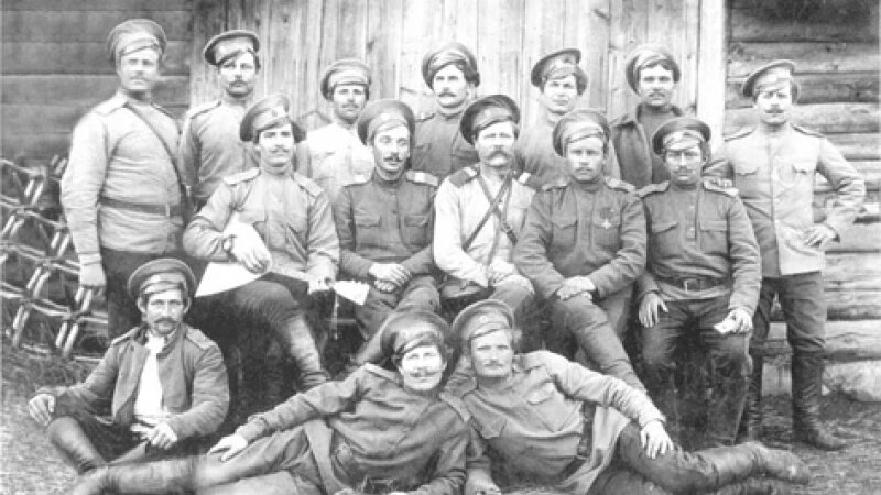     Алтайские казаки. sammler.ru/Исаев В.В. Алтайское казачество XVIII - начала ХХ века//Археология, этнография и антропология Евразии.