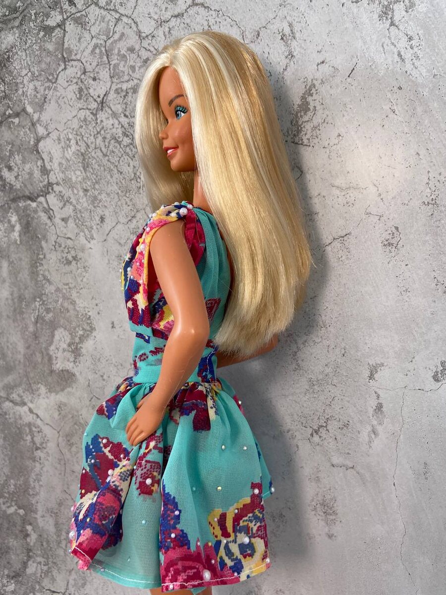 В итоге два оттенка волос, сделана стрижка. 