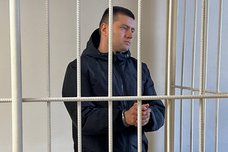    В мае 2024 года 32-летний старший инженер «Алабуги» Самир Мустафаев получил 2,5 млн рублей от субподрядчика стройки логистического терминала им. Дэн Сяопина.   
Фото: «БИЗНЕС Online»