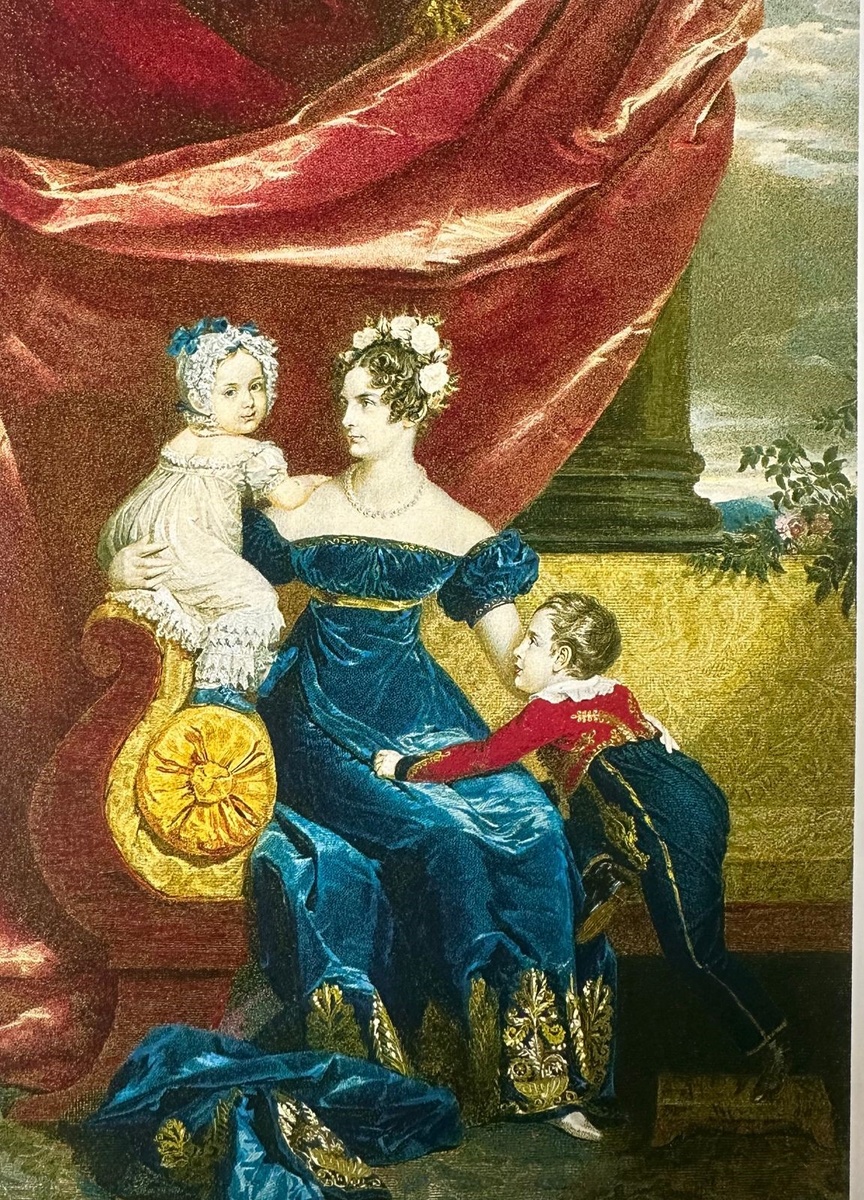 Александра Фёдоровна с детьми