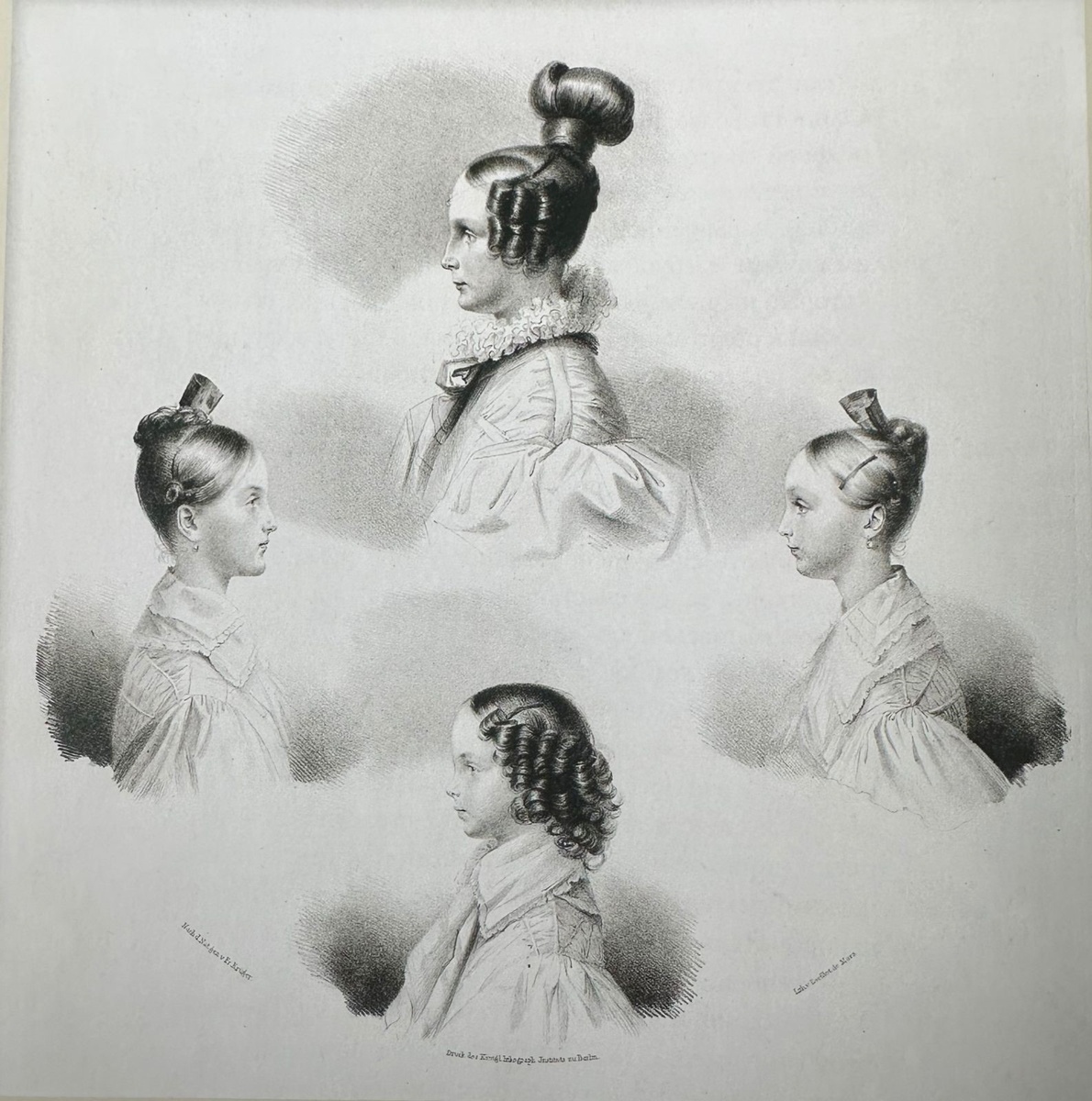 Александра Фёдоровна с дочерьми