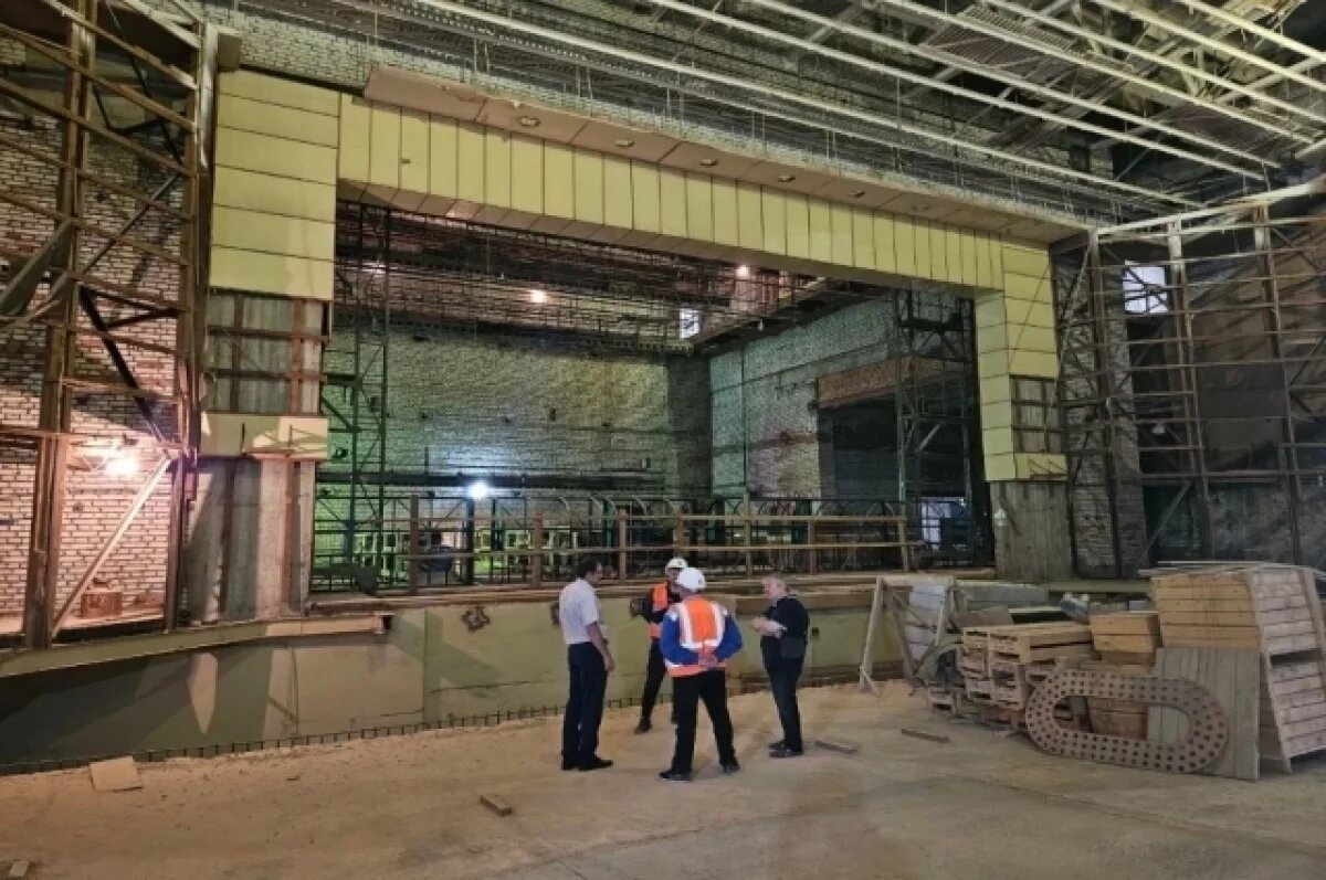    В Тамбовской филармонии начали монтаж сценического оборудования