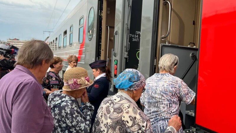     В Барнауле показали новый плацкартный вагон. Екатерина Карзова