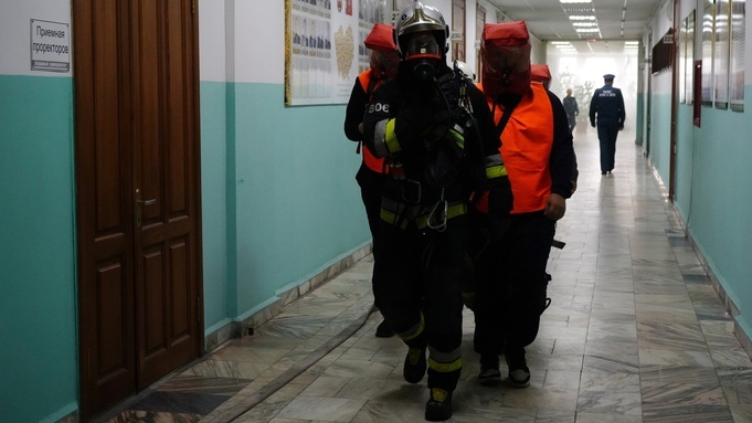 Тренировки запланированы в 11 населенных пунктах Пожарные учения пройдут в Алтайском крае 17 июля, сообщили в МЧС.