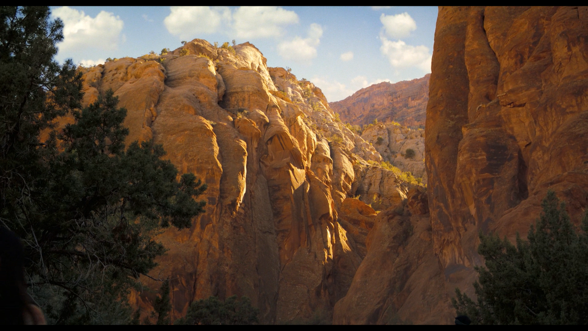 Дальше будет много-много красивых скриншотов)