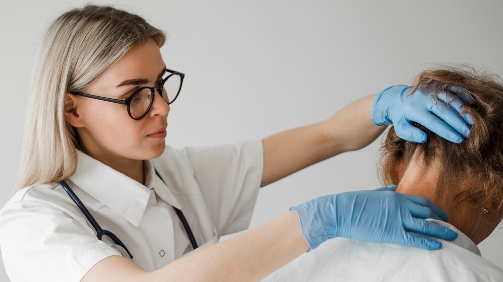    Кого из югорчан клещи кусают охотнее всего?