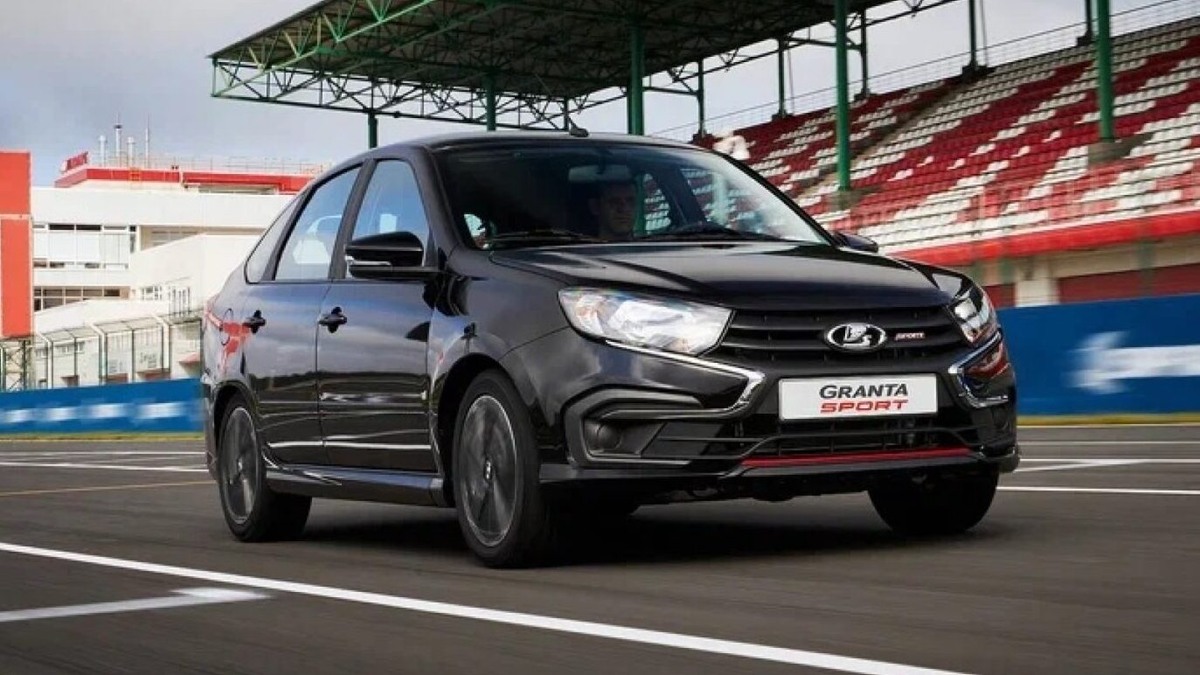    LADA Granta Sport. Фото АвтоВАЗ