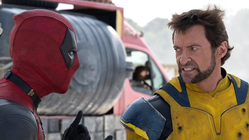 Фильм «Дэдпул и Росомаха» (Deadpool & Wolverine) от Marvel Studios с возрастным рейтингом R сбрасывает F-бомбу на киновселенную Marvel.
