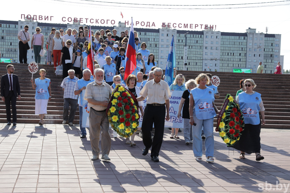    Витебск принял участников миротворческого проекта «Марш мира»