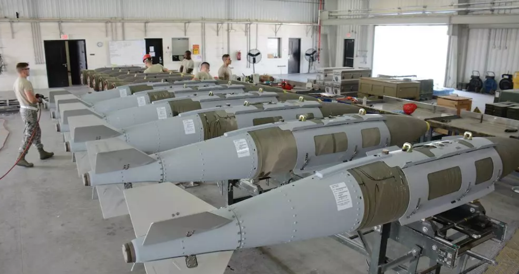 Планирующие снаряды JDAM