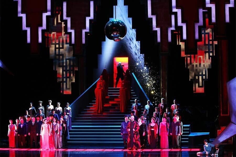 Сцена из оперы «Самсон и Далила». Фото: Мариинский театр https://vk.cc/cyqj8j