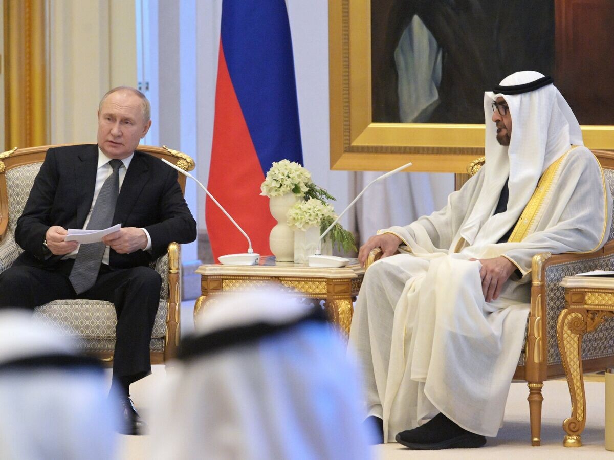    Визит президента РФ В. Путина в ОАЭ© РИА Новости . Алексей Никольский