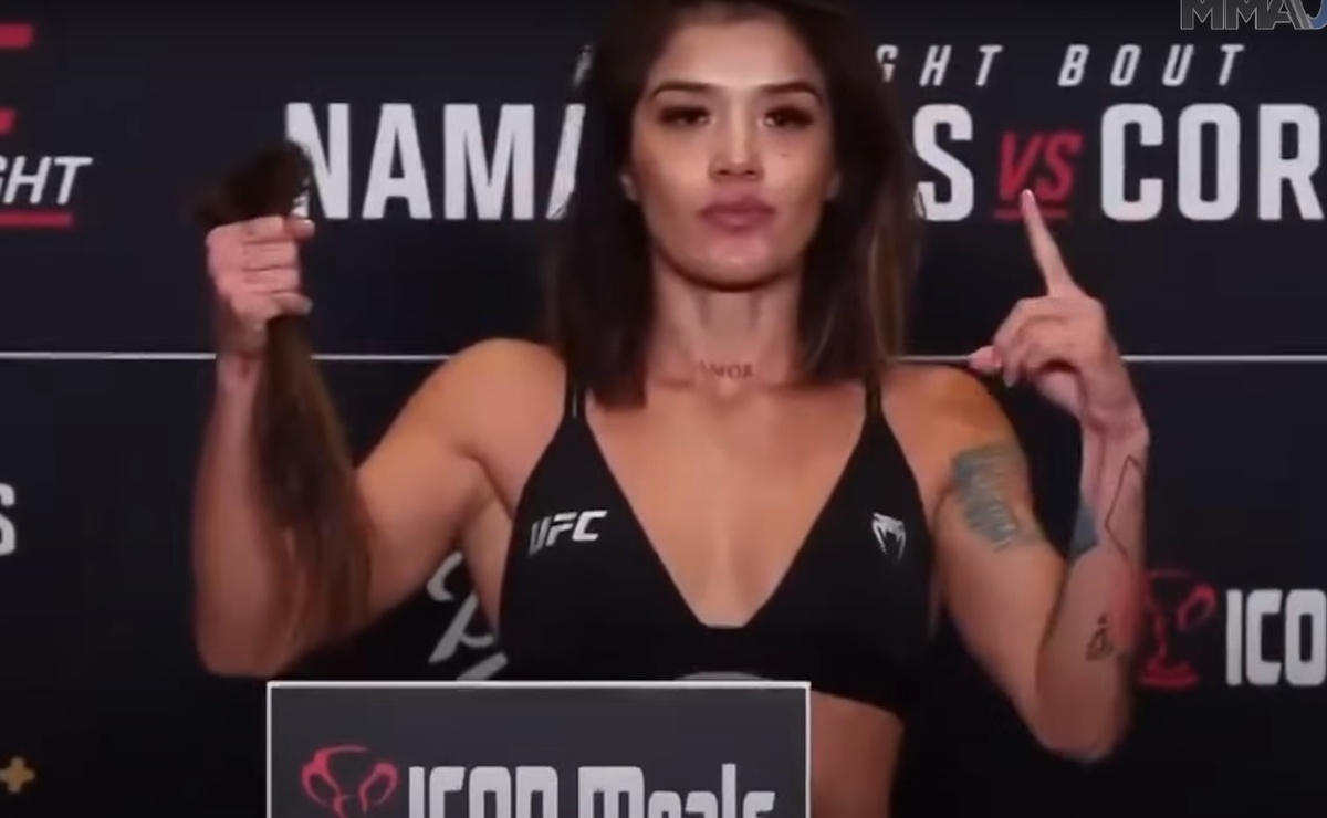 Трейси Кортес на взвешивании перед турниром UFC Fight Night