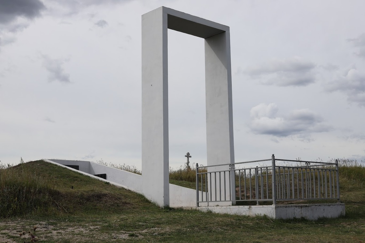 Можно увидеть, что таблички, действительно, были. Фото предоставлено редакции Царьграда. 