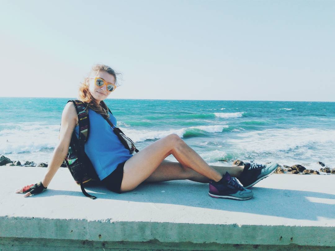 С этим рюкзаком в какой-то год сын ходил в школу.))