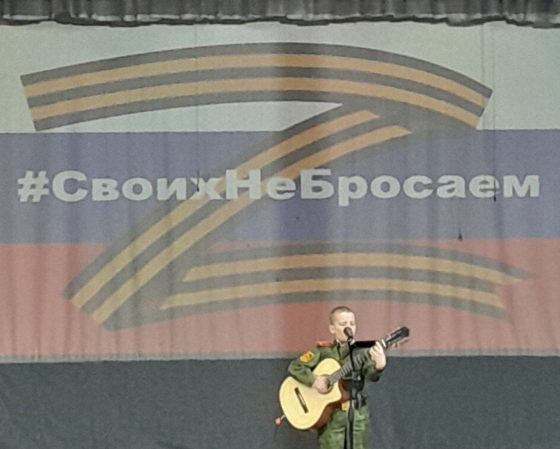 Фото с выступления Егора. Из личного архива героя(ев) публикации. Опубликовано «КП»