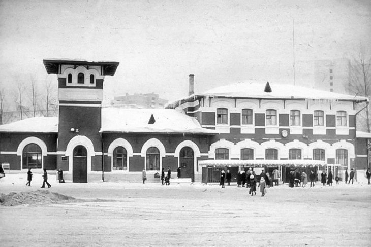 Здание Одинцовского вокзала в 80-е годы. Фото: pastvu.com 