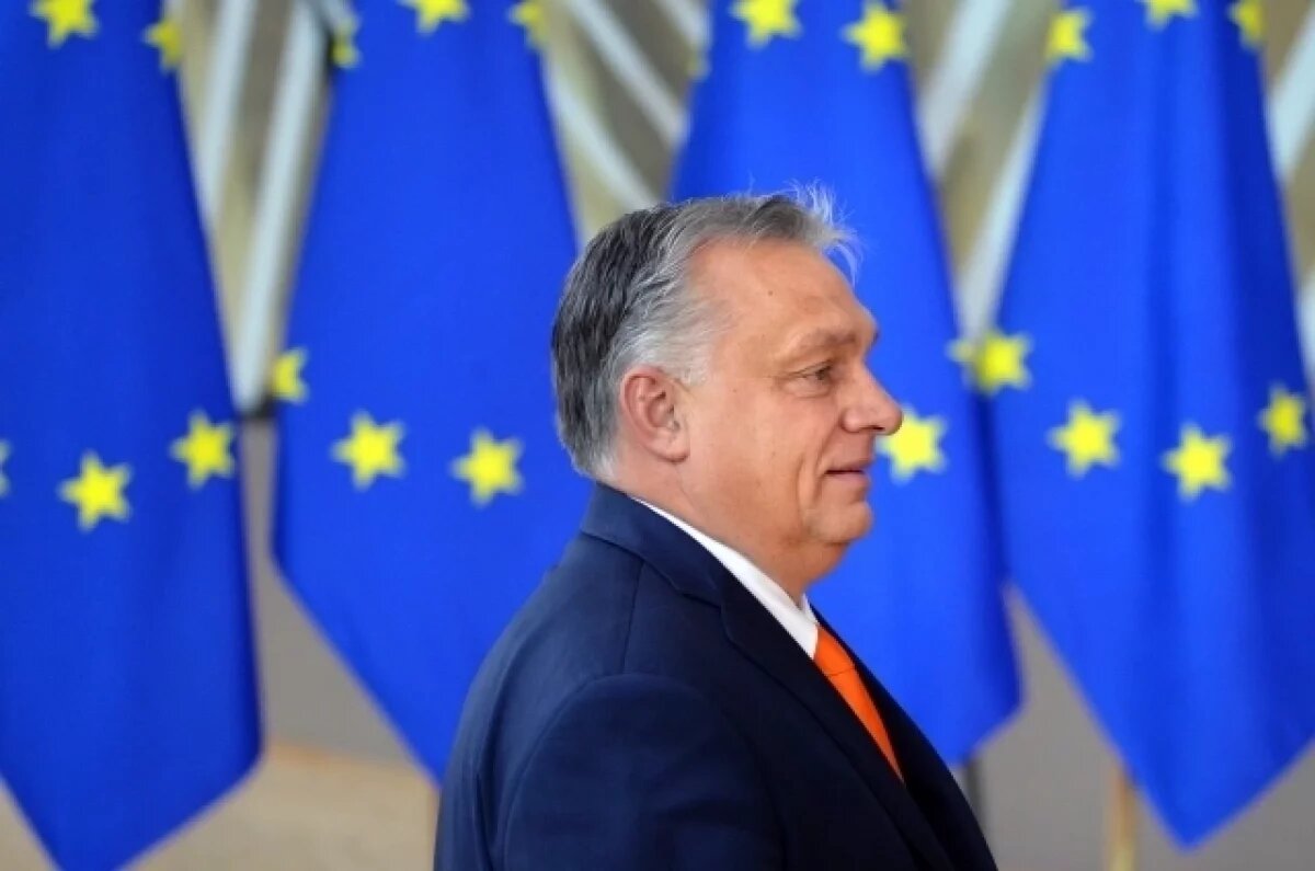   Журналист Шафир: Орбан не хочет, чтобы Венгрия рухнула вместе с ЕС