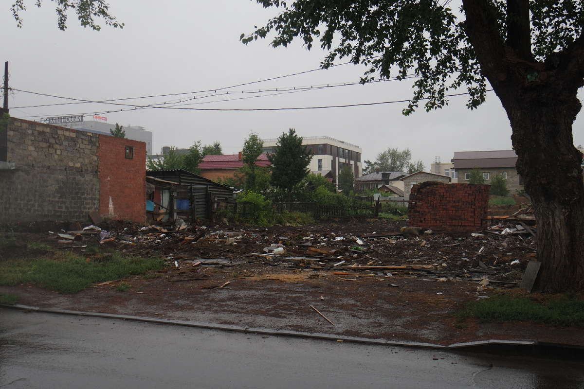 нечётная сторона улицы в июле 24-ого