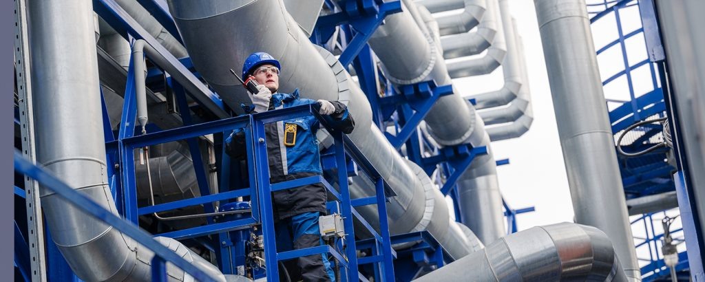   Нефтяник «Газпром нефти» на Восточно-Мессояхском месторождении, самом северном материковом нефтепромысле России