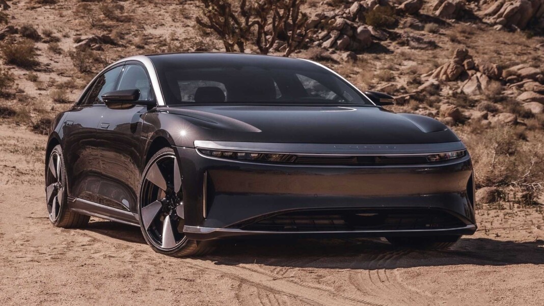 Компания Lucid Motors представила обновленную версию флагманского электромобиля Lucid Air 2025 модельного года.