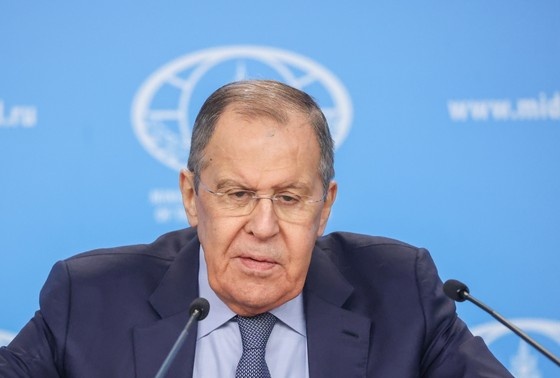    Сергей Лавров