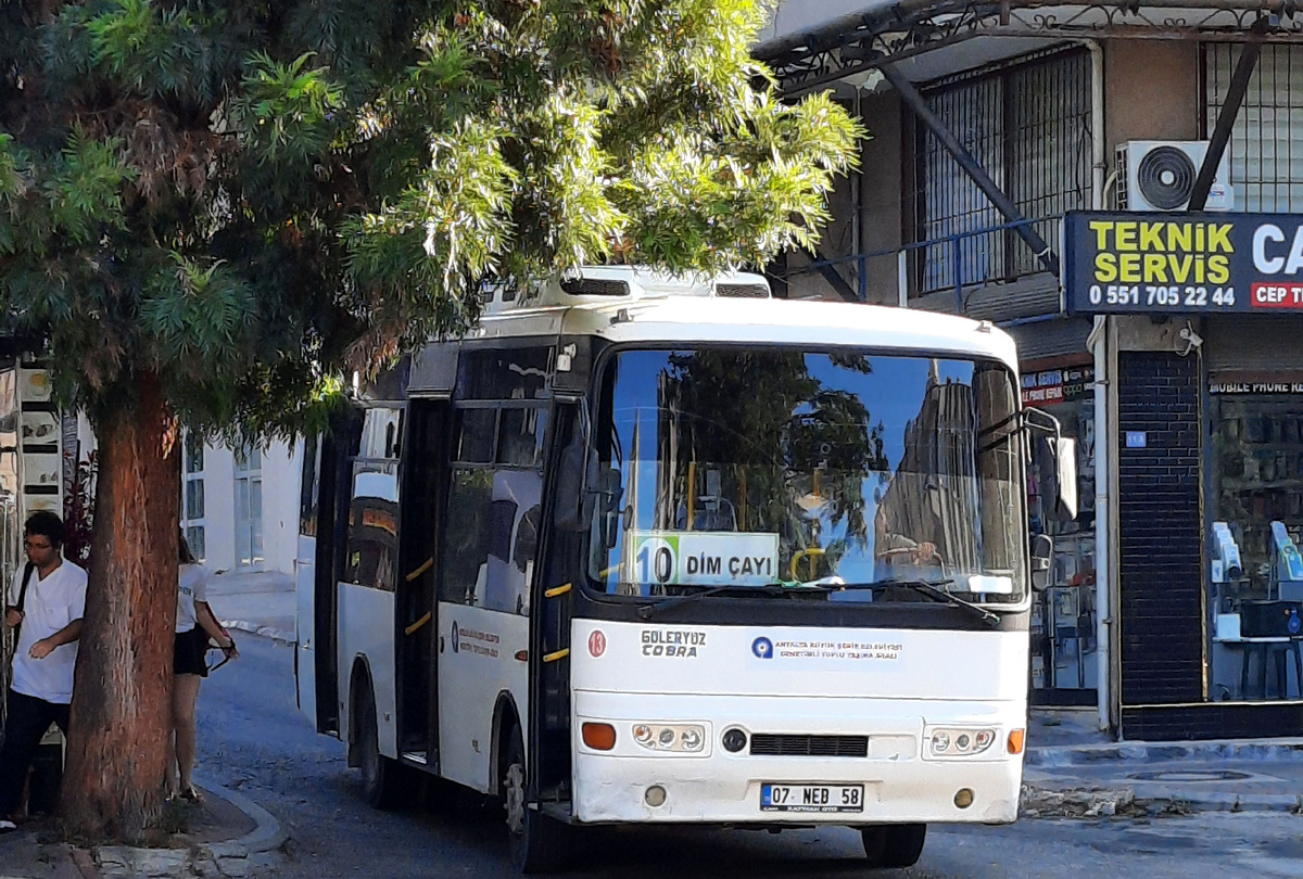 Автобус №10. Фото автора.