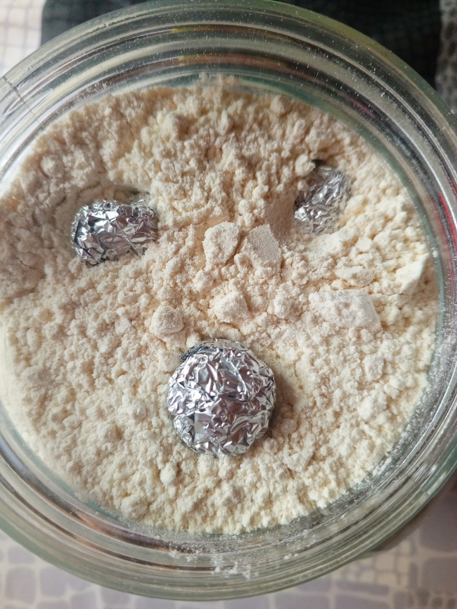 фольга в муке