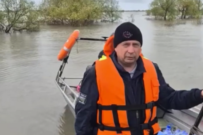    Паводок в селе Назарово Тюменская область
