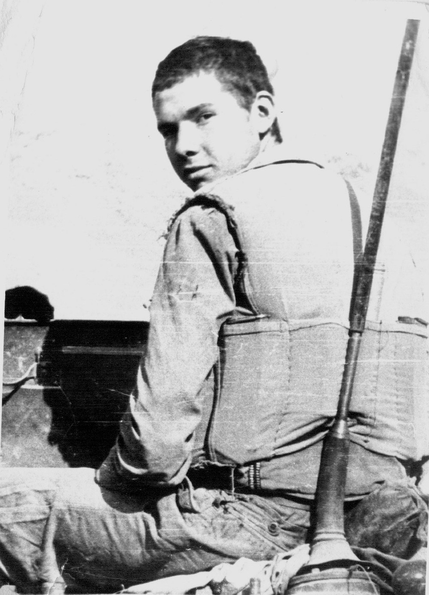 Во время службы в Афганистане. Фото из архива писателя