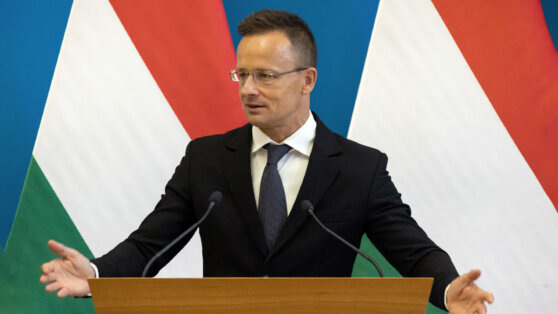    Сийярто: мир следит за мирными усилиями Орбана с уважением и симпатией Андрей Бурков