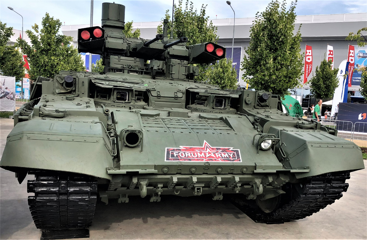 Носовой модуль "Реликта" на серийном образце БМПТ.