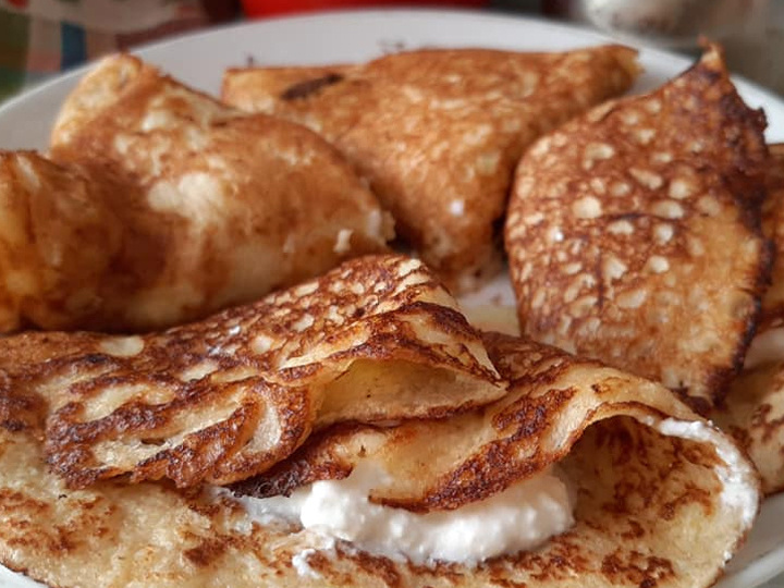 «Кабачковые» блины с творогом на завтрак