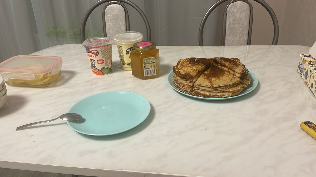 Я обожаю как подруга готовит блины, поэтому именно ими меня заманивают в гости😅