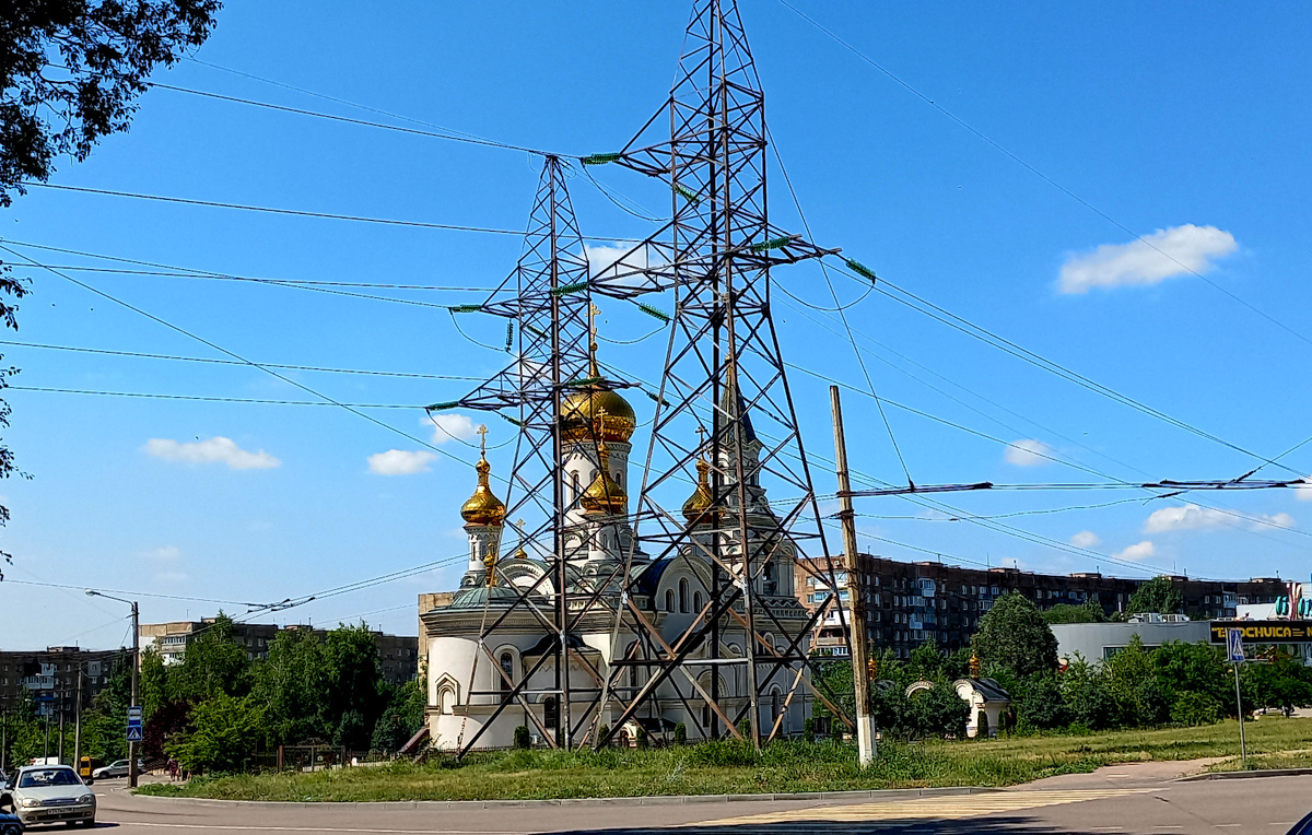 Энергия земная и небесная. Архитектурные ракурсы Донецка 2024