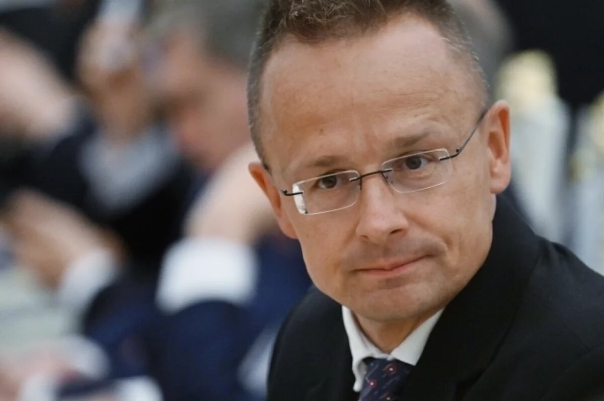    Сийярто: второй раунд конференции по Украине может состояться в этом году