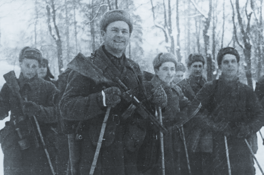 Бойцы ОМСБОН.