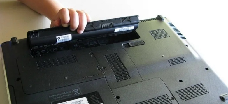 Замена батареи на ноутбуке