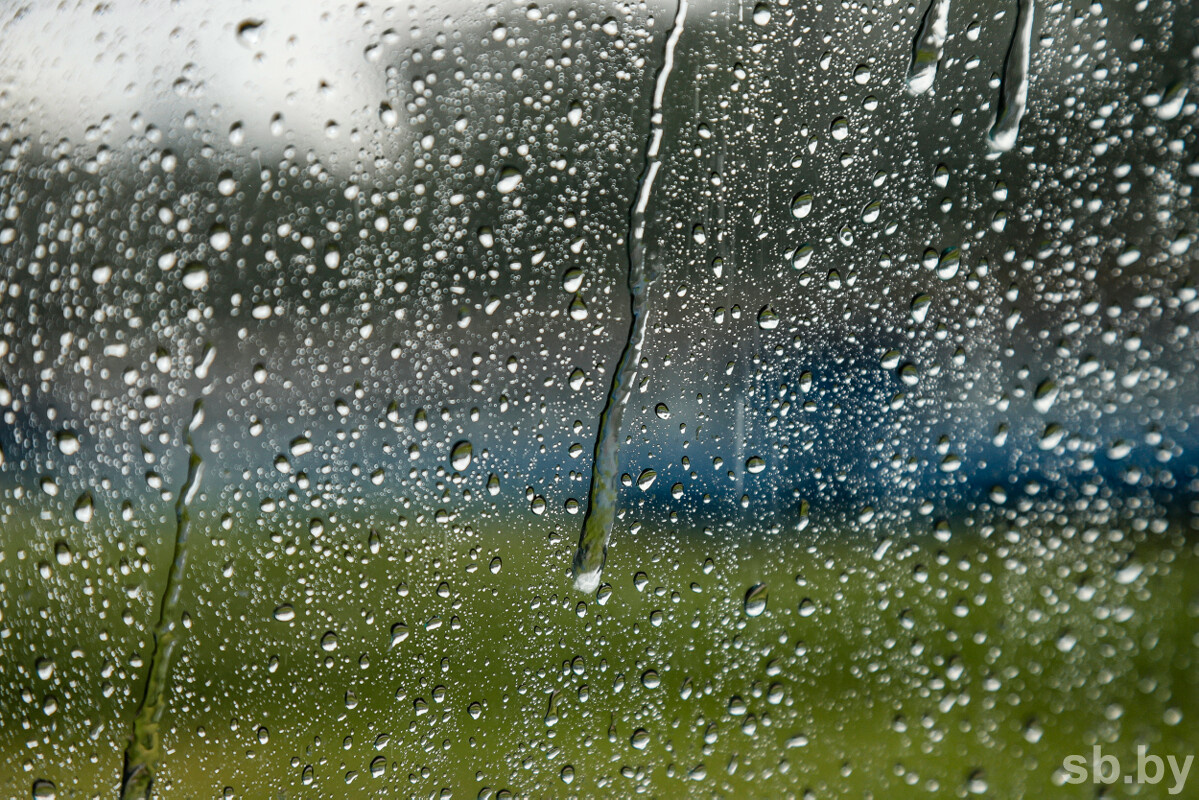    Погода 18 июля: оранжевый уровень опасности, грозы, ливни и до +29 °С