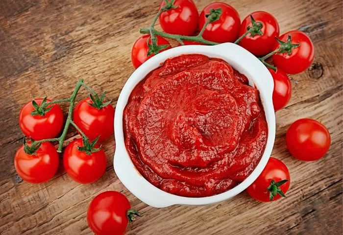 Почему томатная паста полезна и когда от этого продукта необходимо отказаться? Объясняют эксперты. Фото: соцсети
