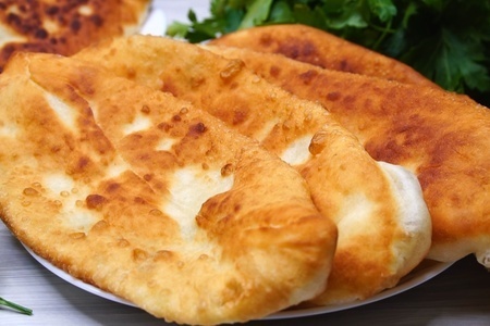 Быстрые и очень вкусные пирожки с картошкой и сыром